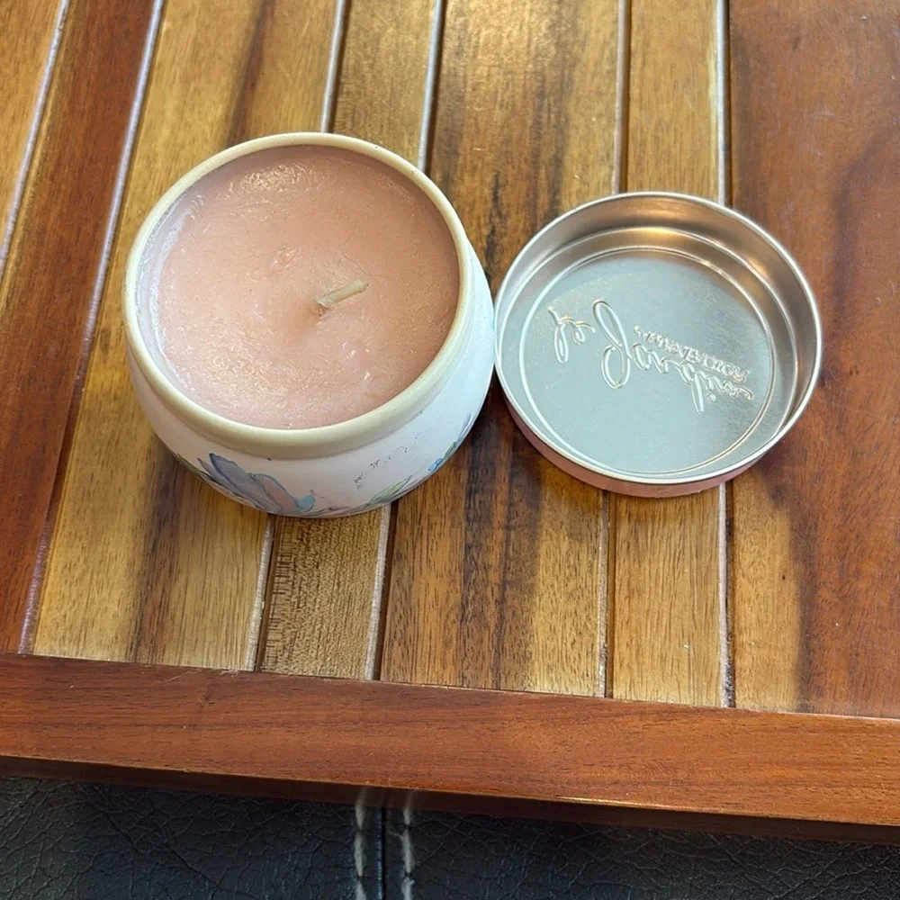 Vintage 1980s Max Factor le jardin Not Used candle tin